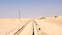 راه آهن زرند در مسیر ایمن سازی؛ آغاز طرح تثبیت شن های روان