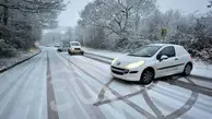 فیلم| صحنه هایی از سر خوردن خودروها در روزهای برفی