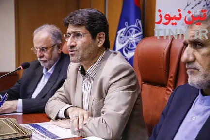 امضای قرارداد ترمینال تمام‌مکانیزه مواد معدنی در سازمان بنادر