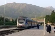 از احیای پروژه های متوقف شده تا قطار شاهرود ـ تهران؛ کارنامه ۹ماهه راه آهن شمال شرق (۱)