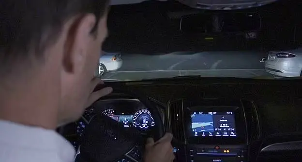 فیلم| ایمنی رانندگی در شب با تکنولوژی چراغ های جلوی هوشمند خودرو