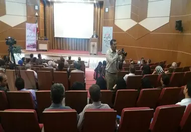 تقویت بخش تعاون و خصوصی تحقق اقتصاد مقاومتی را در پی دارد
