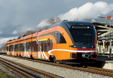 Stadler Reports Higher Revenue and Profitability in First Half of 2025