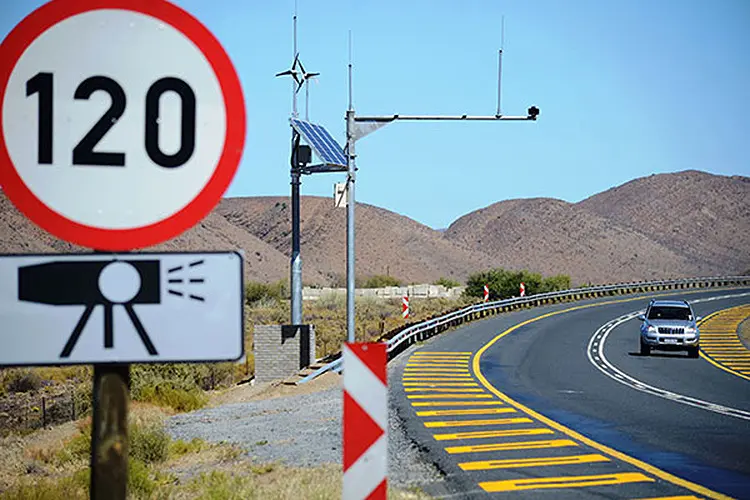 پیشنهاد کاهش 10 کیلومتری حداکثر سرعت‌ جاده‌ ای در نوروز 1402
