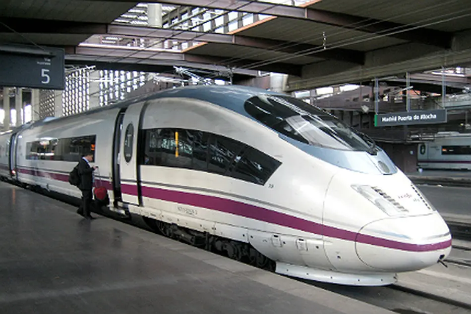 Siemens introduces new Velaro high-speed train for Egypt 