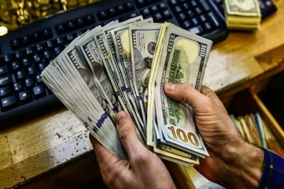 اسکناس دلار ۲۰ مهر ۱۳۹۹ از مرز ۳۱ هزار تومان گذشت