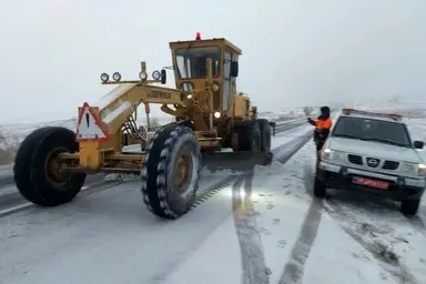  راهداران؛  قهرمانان بی ادعای در قلب جاده ها