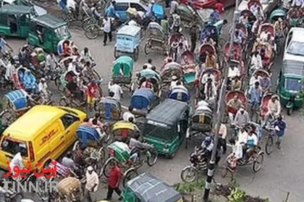 فیلم|  مهارت عجیب رانندگان در جاده های هند