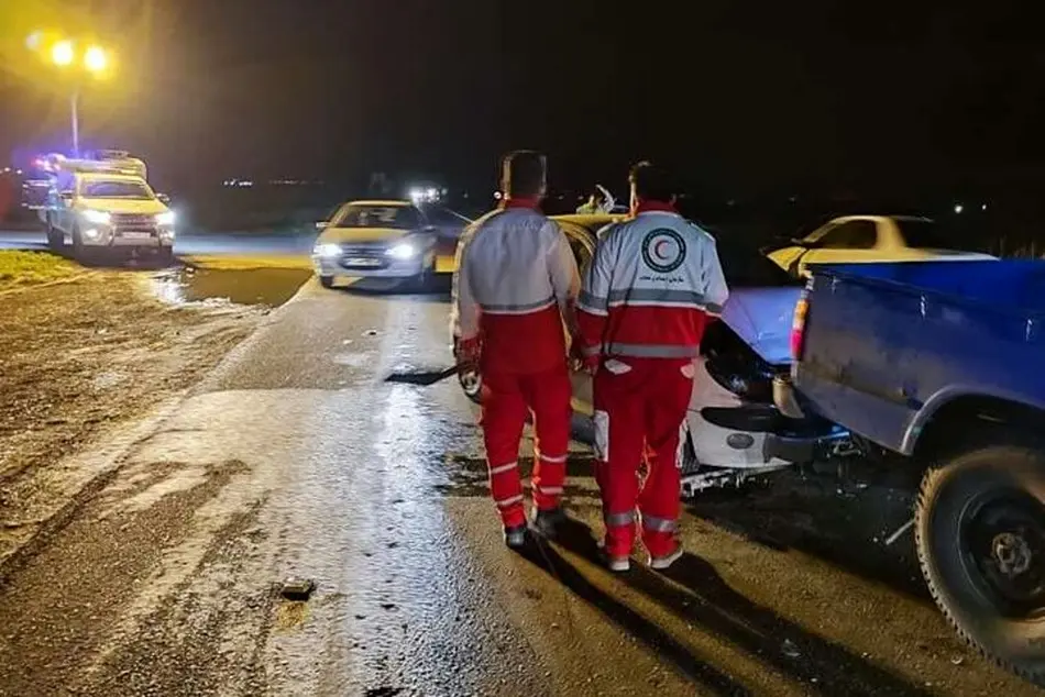 بیش از ۱۰۰۰ مسافر نوروزی در آستارا به کمپین ملی «نه به تصادفات» پیوستند