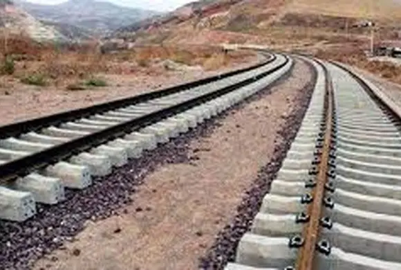 تکمیل راه آهن دورود - خرم آباد از منابع مختلف پیگیری می شود