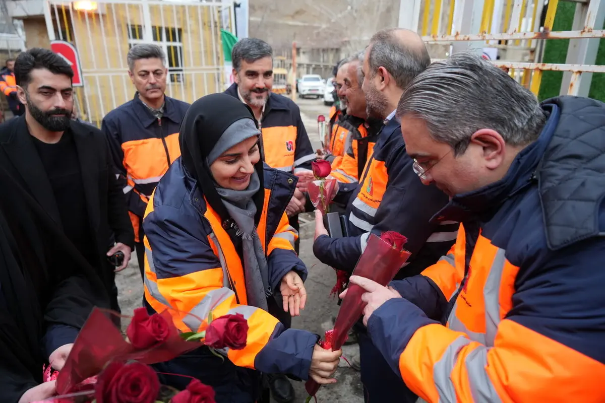 دیدار فرزانه صادق با راهداران گچسر
