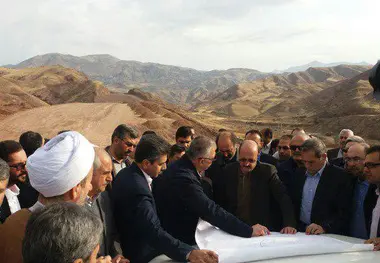 انجام ۶ کیلومتر عملیات خاک‌برداری در جاده قزوین - رحیم‌آباد - کلاچای