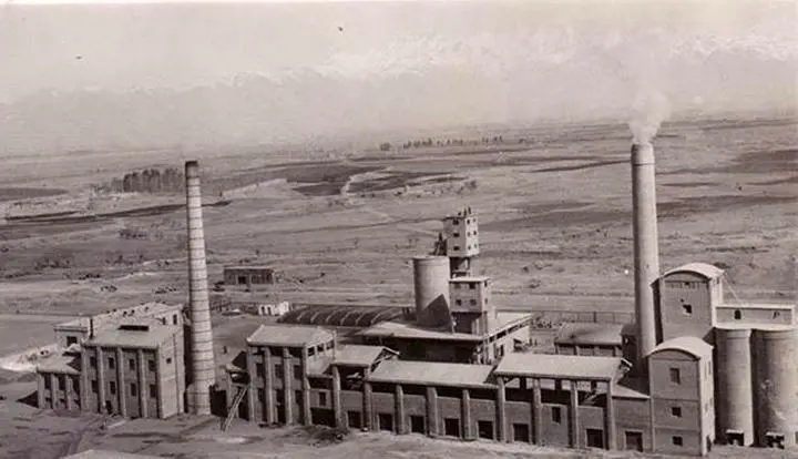 پیشنهاد تبدیل کارخانه سیمان ری به موزه توسط حناچی