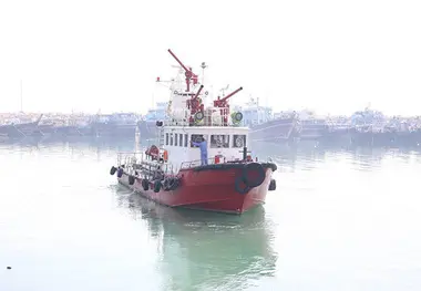 نجات شناور حادثه دیده پاکستانی با ۲۴ خدمه در جنوب جاسک