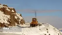 برف و کولاک ۱۹۲ راه روستایی را در قزوین مسدود کرد