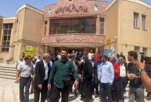 تقدیر وزیر راه از کامیون داران/تداوم نشست با رانندگان تا حل نهایی مشکلات