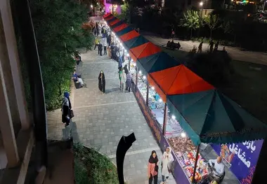 توسعه شبکه جریان گردشگری و بازارچه‌های فصلی صنایع دستی در مشهد