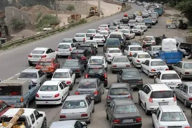ترافیک سنگین در محورهای چالوس و آزادراه تهران-شمال