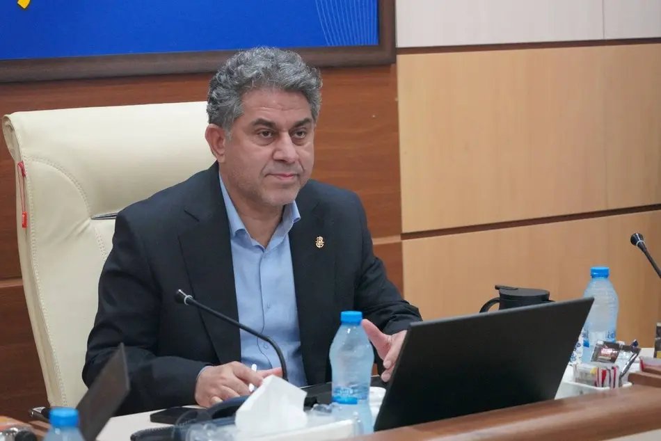 دیدار و گفتگوی نخبگان با مدیرعامل سازمان بنادر و دریانوردی
