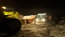 انسداد جاده های منتهی به تکاب 