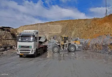 ۲۲۶ میلیارد تومان پروژه راه در شهرستان میامی افتتاح شد