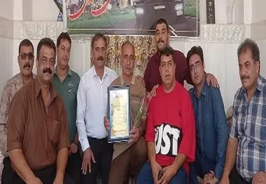 تقدیر فعالان حمل و نقل جاده ای از سه راننده پیشکسوت خمینی شهری