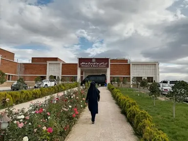 بازدید وزیر راه از طرح نهضت ملی مسکن سمنان