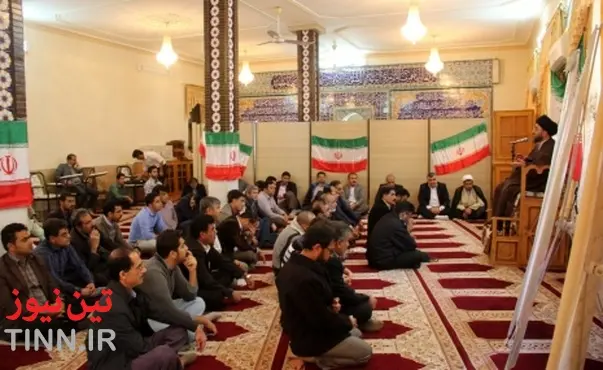 حضور حجت الاسلام والمسلمین موسوی در جمع پرسنل اداره کل راه وشهرسازی لارستان