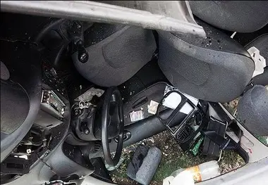 واژگونی پژو در بروجن یک کشته و 2 مصدوم بر جای گذاشت