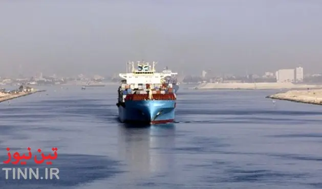 Suez Canal breaks new record with ۷۰ ships
