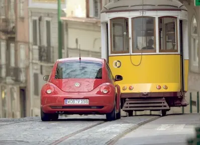 Volkswagen New Beetle 2005