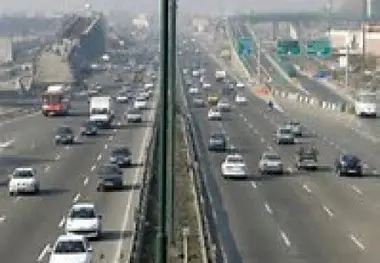 ترافیک در آزادراه کرج-تهران نیمه سنگین است/ بارش برف و باران در مازندران، تهران، البرز و قزوین 