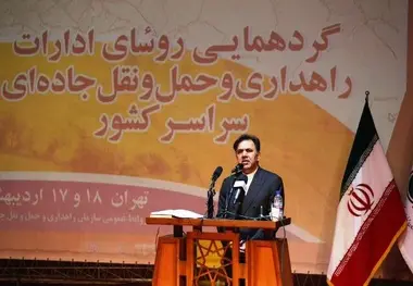 آخوندی: باید به سمت هوشمندسازی در جاده ها حرکت کنیم