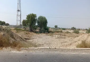 پاکسازی دهانه پل ها در محور بندرخمیر 