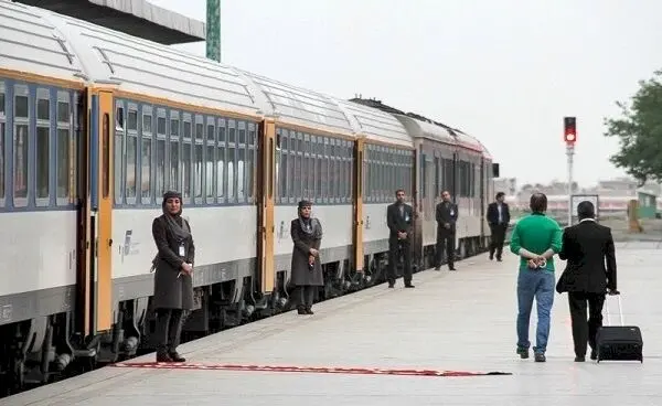 افزایش جا به جایی مسافر نوروزی با قطار در مسیر مشهد 