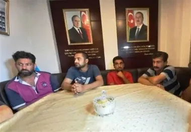 کاپیتان و خدمه کشتی غرق‌شده «شباهنگ» وارد ایران شدند


