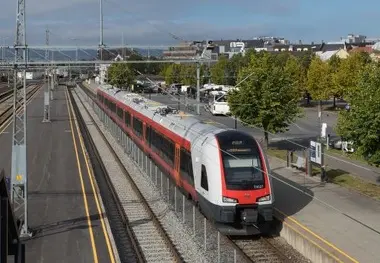 Additional services relieve pressure on Norwegian Line
