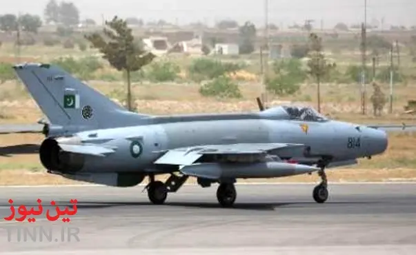 یک فروند جت جنگنده پاکستان سقوط کرد