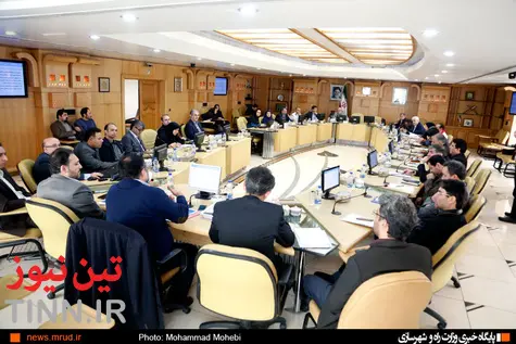 نودویکمین جلسه کمیسیون ایمنی راه‌ها با حضور وزیر راه و شهرسازی برگزار شد