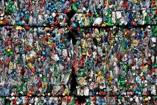 Ships to Be Fueled with Plastic at Amsterdam Port
