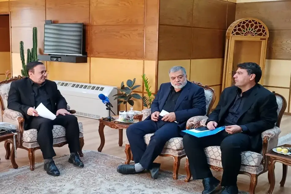 نماینده قزوین: محمدیه ایستگاه راه‌ آهن می‌ خواهد و شریف آباد زیرگذر