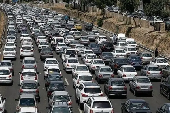 حجم ترافیک در آزاد راه های زنجان بالا است 