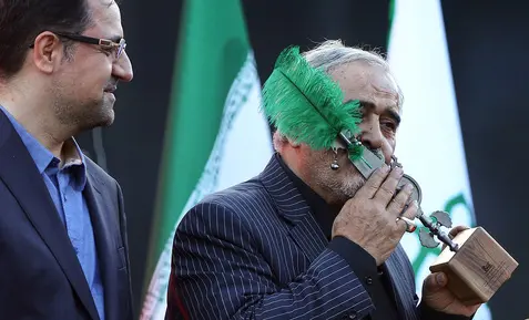 تصب پرچم یا حسین