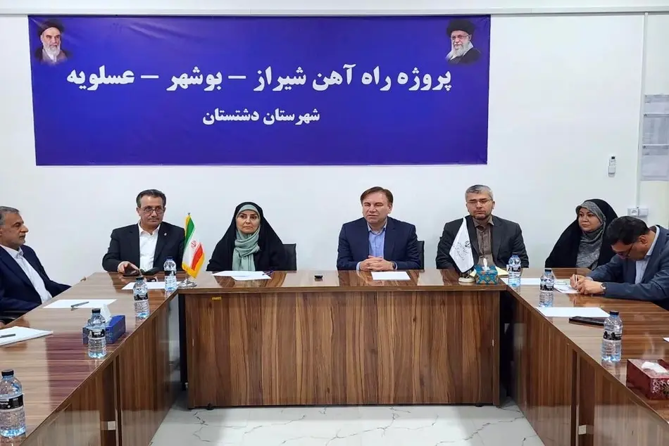وزیر راه: ۱۰۰۰ میلیارد تومان به راه‌ آهن شیراز - بوشهر اختصاص می‌ یابد