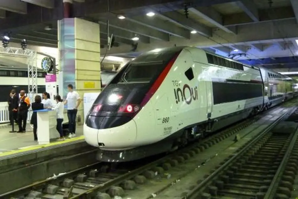 France opens two high-speed lines 