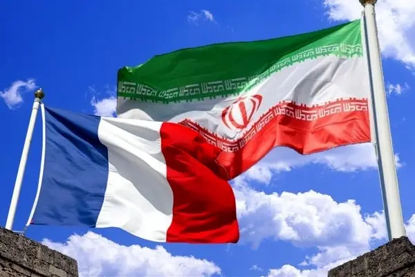 
سفارت فرانسه در تهران بسیج بخش های خدمات اورژانس ایران را ستود

