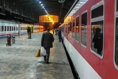 قطار ۵ ستاره کرمان – مشهد راه‌ اندازی شد