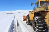 برف روبی در ۱۱۰۰۰ کیلومتر از محورهای مواصلاتی استان کردستان/تردد در تمامی جاده های استان برقرار است