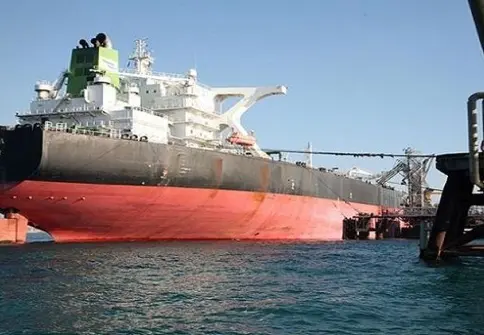 تلاش وزارت نفت برای کاهش قیمت سوخت کم سولفور برای کشتی‌ها 
