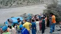 ۱۹ کشته در حادثه سقوط اتوبوس به دره‌ای در پاکستان